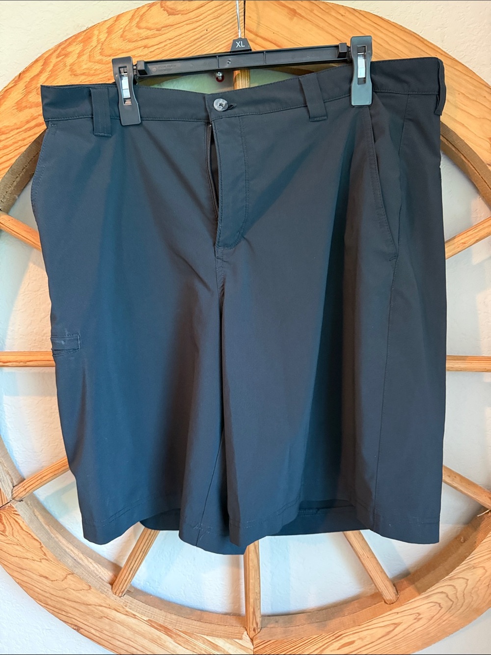 Columbia Men's Black Hybrid Active Shorts